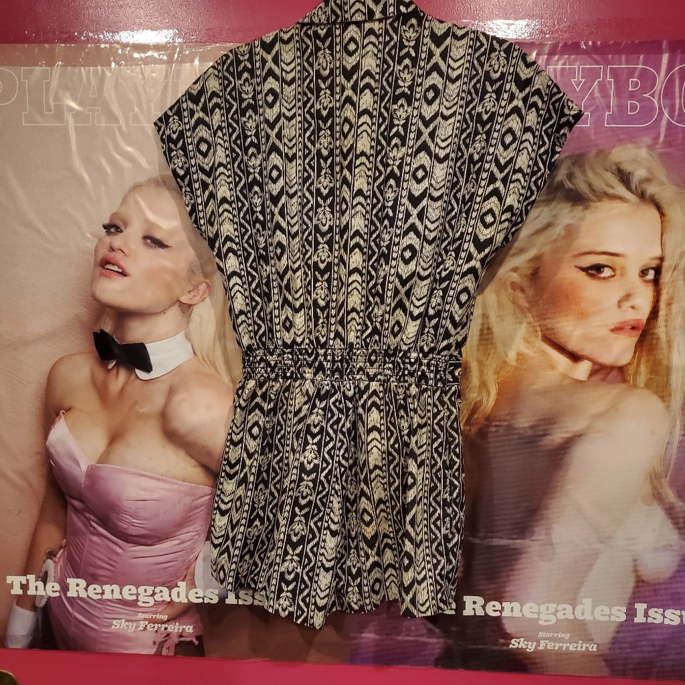 VINTAGE Romper - Picture 3 of 7